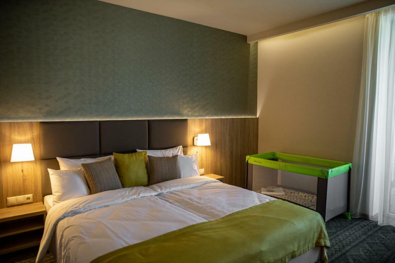 Lignum Hotel 미슈콜츠 외부 사진